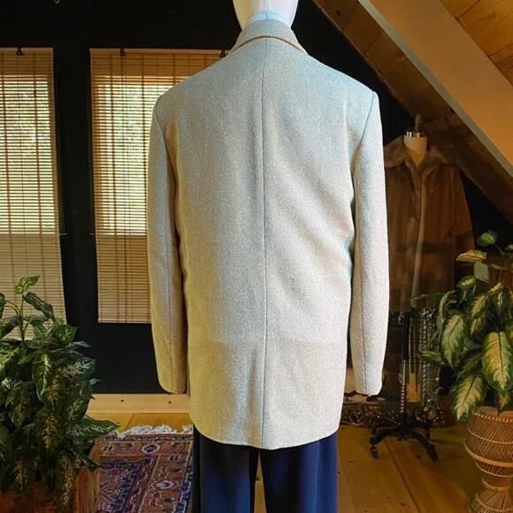 Vintage Cream Wool Silk Blazer - Picture 2 of 6